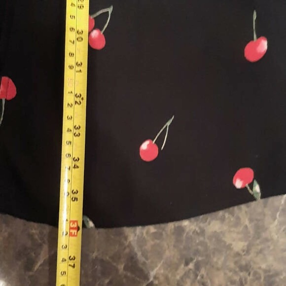 Rails Long Sleeve V-Neck Printed Wrap Dress - Picture 9 of 10